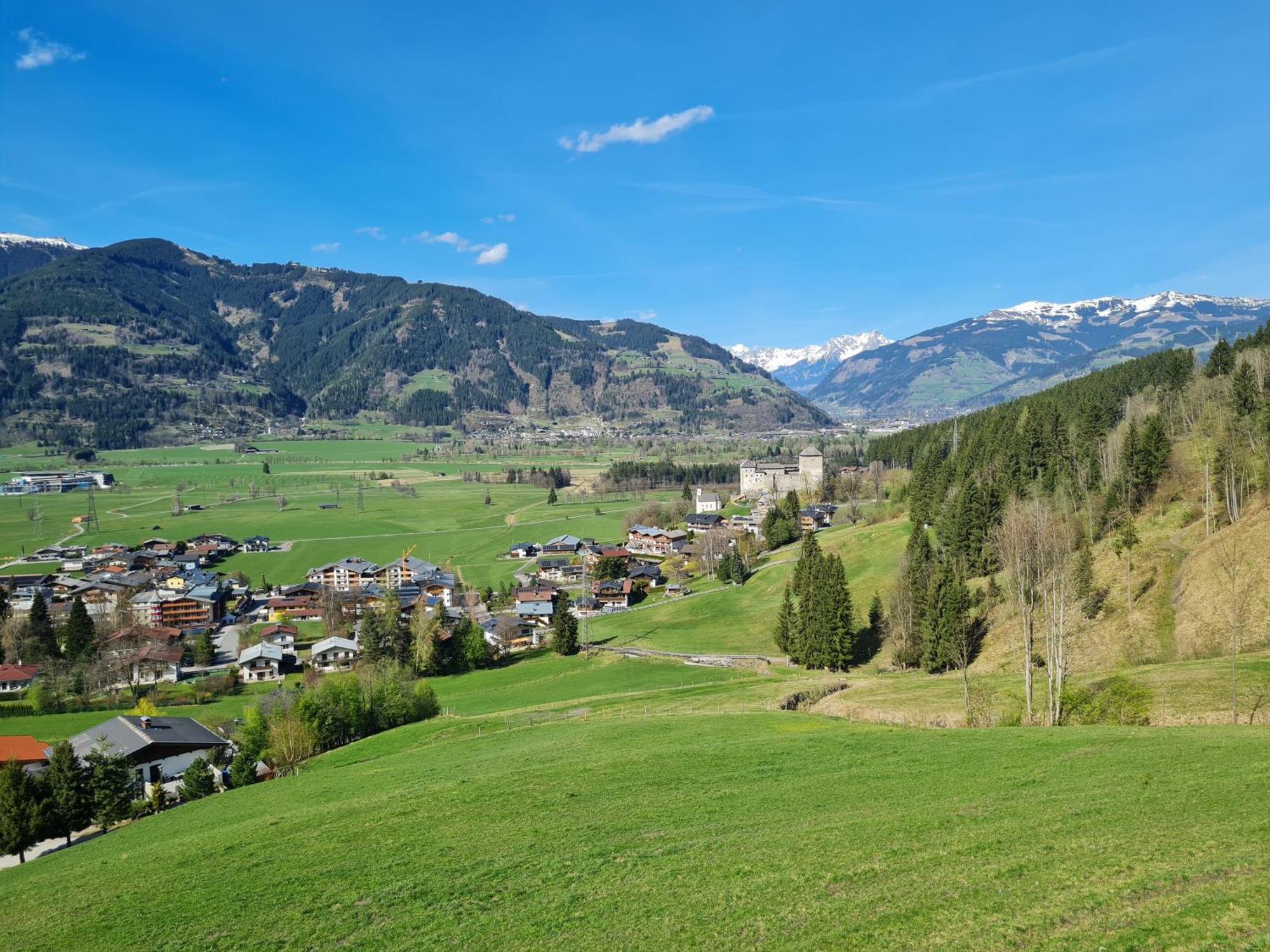 Panorama Hotel Guggenbichl - Inkl Sommerkarte, Einmaliger Eintritt Ins Tauern Spa & Bester Ausblick Ueber Kaprun Bagian luar foto