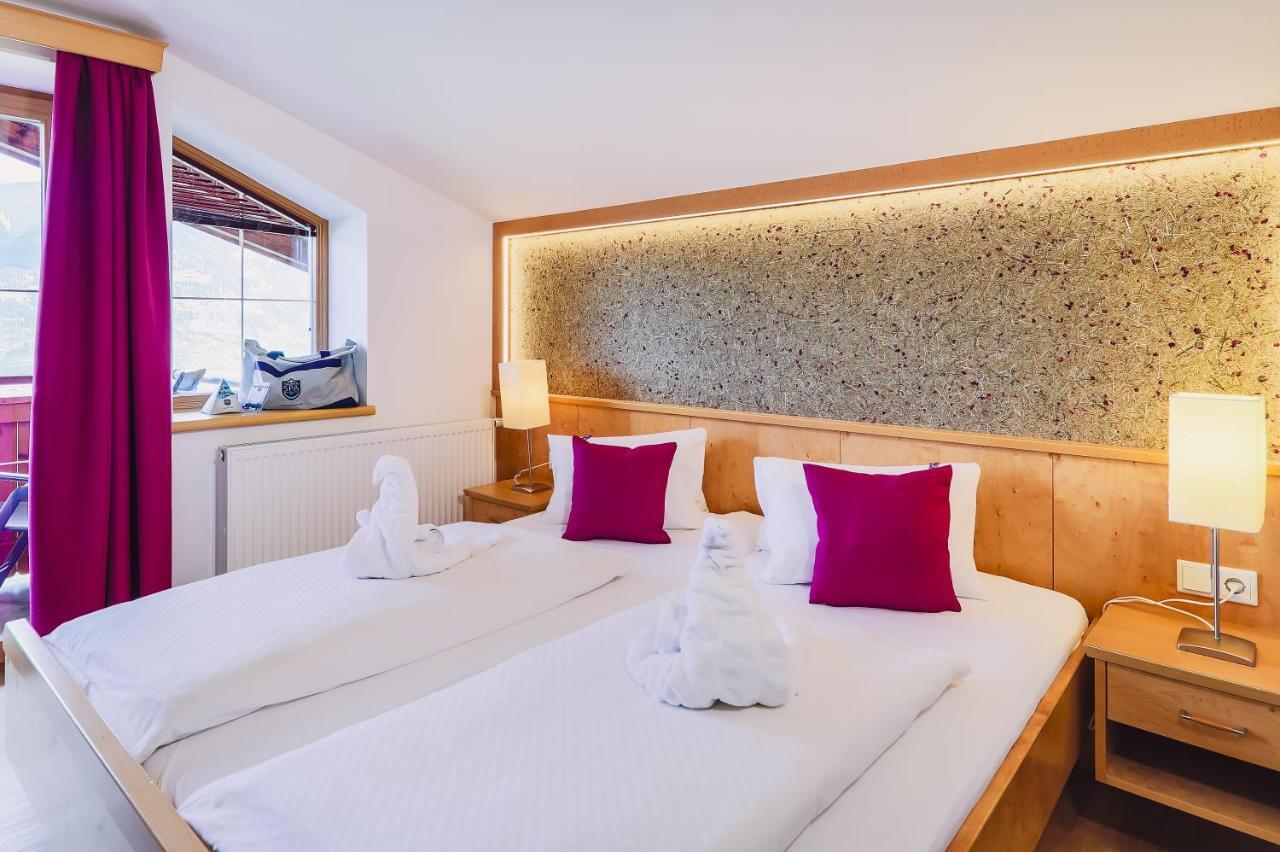 Panorama Hotel Guggenbichl - Inkl Sommerkarte, Einmaliger Eintritt Ins Tauern Spa & Bester Ausblick Ueber Kaprun Bagian luar foto